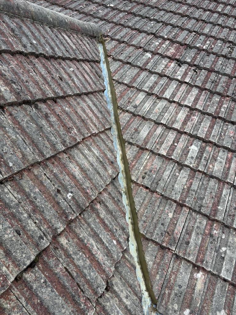 Valley Replacement and Leak Repair – Full Strip, New Lead Valley & Tile Reinstallation